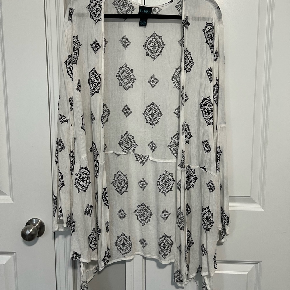Black and White Kimono